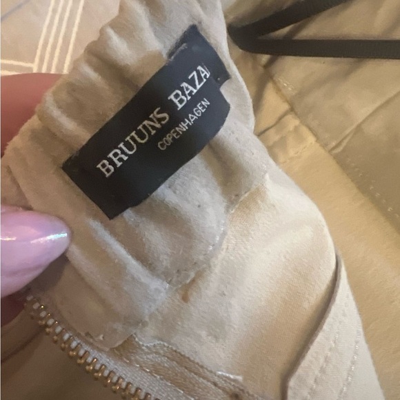 EUROPEAN FASHION: BRUUNS BAZAAR Elegant Tan Women's Pants - Picture 4 of 10